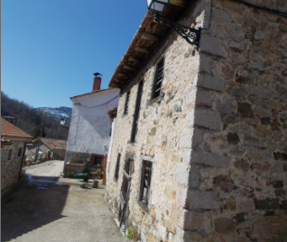 VIVIENDA PARA REFORMAR EN SANTA OLAJA DE LA VARGA (LEON)