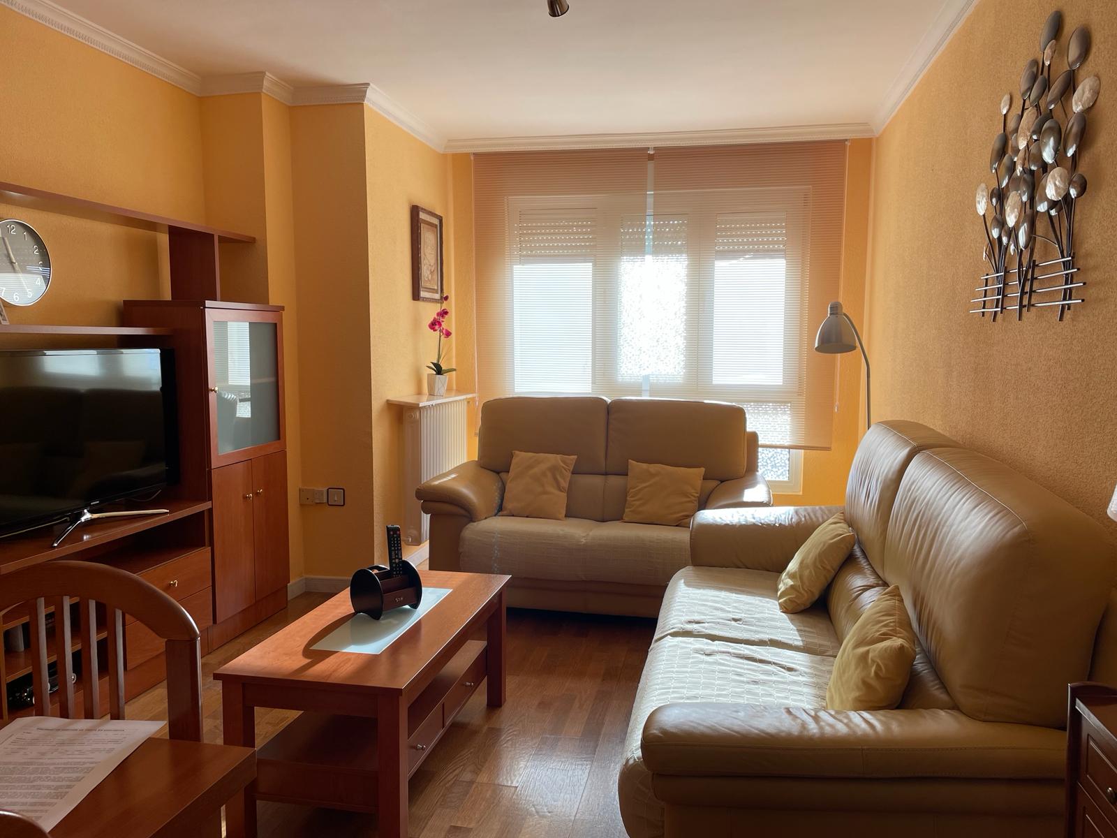 ESTUPENDO APARTAMENTO EN CISTIERNA (LEON)