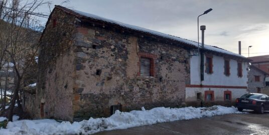 OPORTUNIDAD CASA DE PUEBLO EN TOLIBIA DE ARRIBA