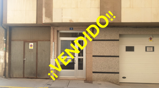 Se vende piso en Cistierna.