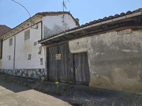 Casa en la Vega de Almanza