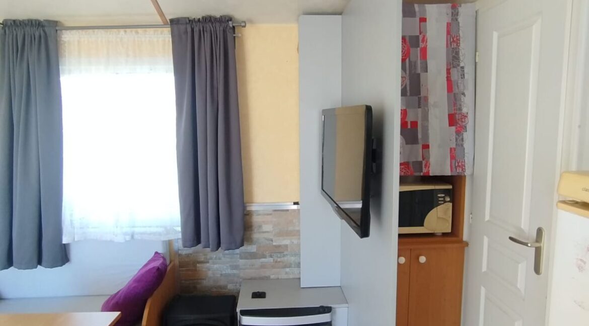 WhatsApp Image 2026-03-12 at 15.59.42 (1)