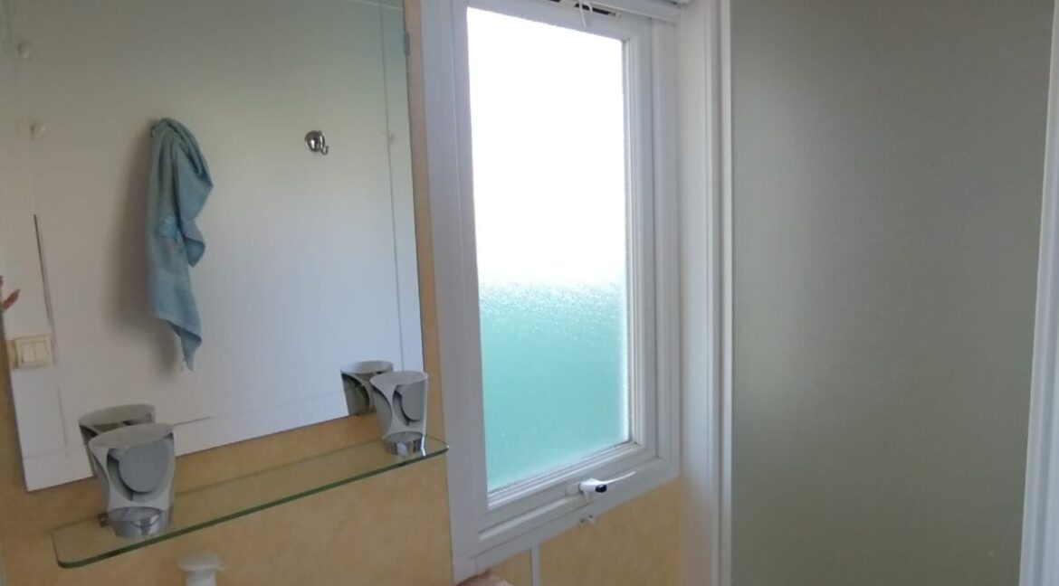 WhatsApp Image 2026-03-12 at 15.59.45