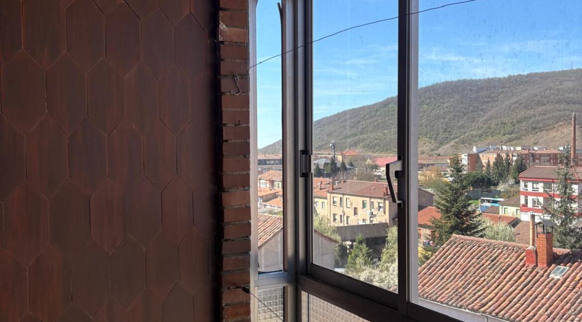 WhatsApp Image 2026-04-06 at 13.05.37 (7)