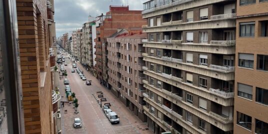 ESPECTACULAR PISO A LA VENTA EN LEON
